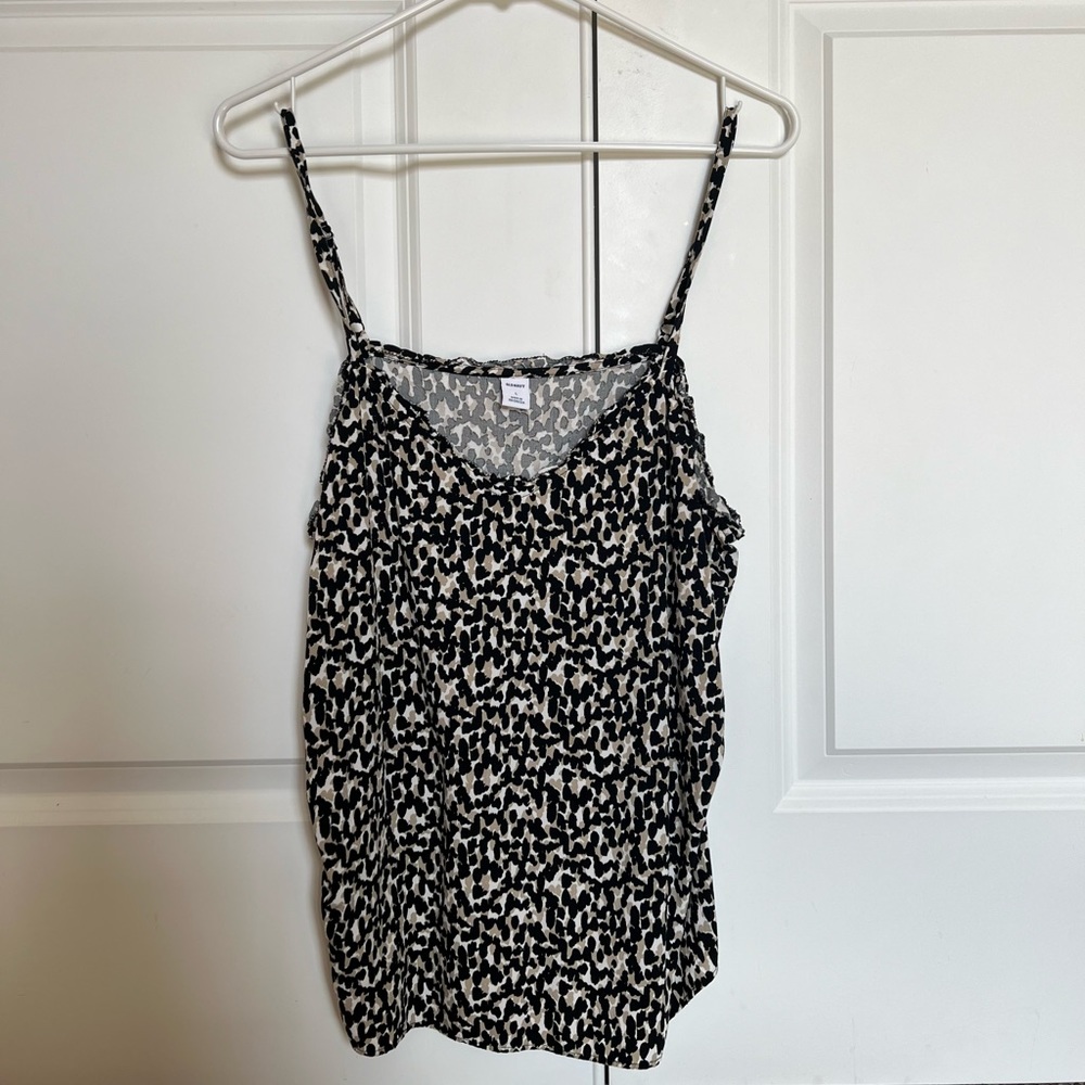 Women’s Old navy cheetah print blouse